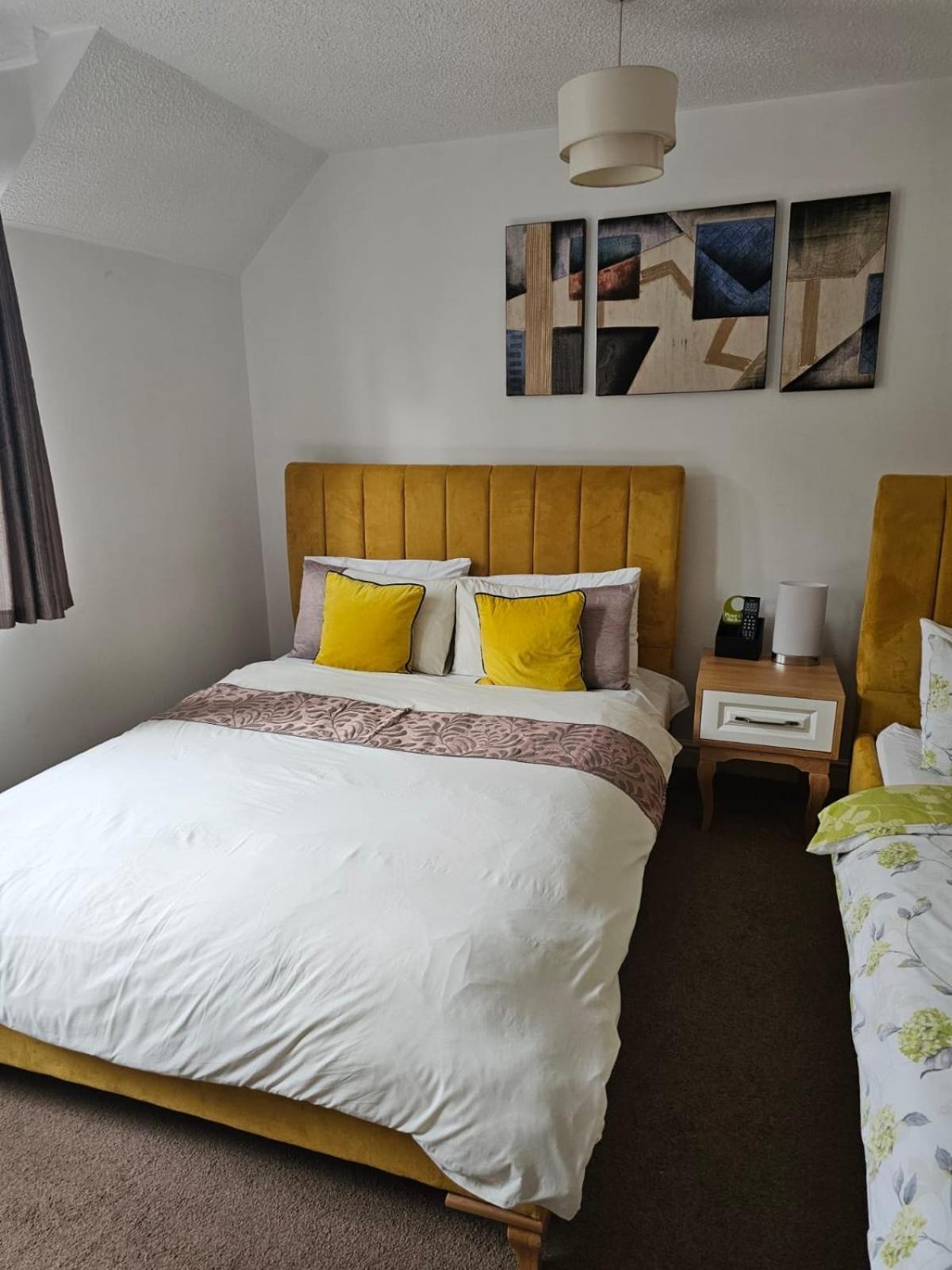 The Gungate Hotel Tamworth Bagian luar foto