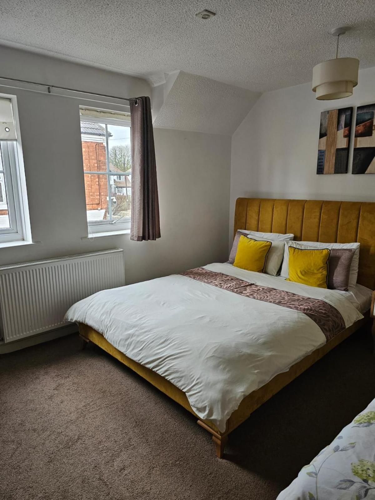 The Gungate Hotel Tamworth Bagian luar foto