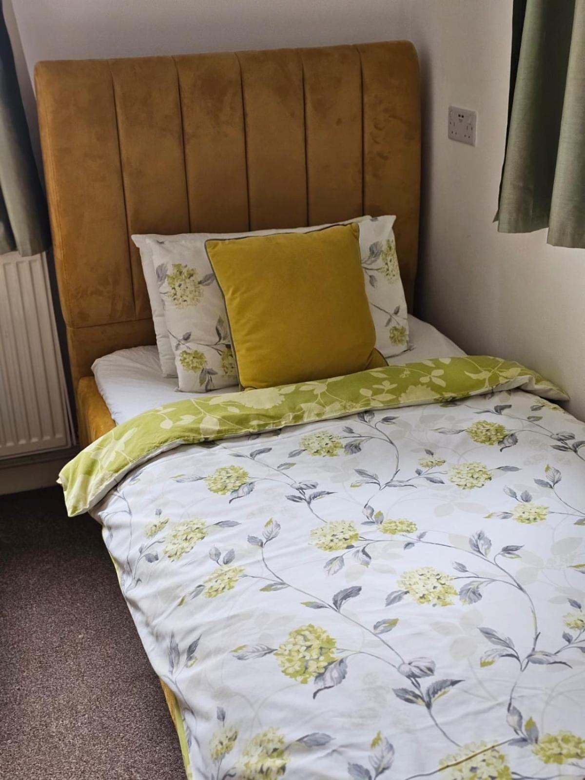 The Gungate Hotel Tamworth Bagian luar foto