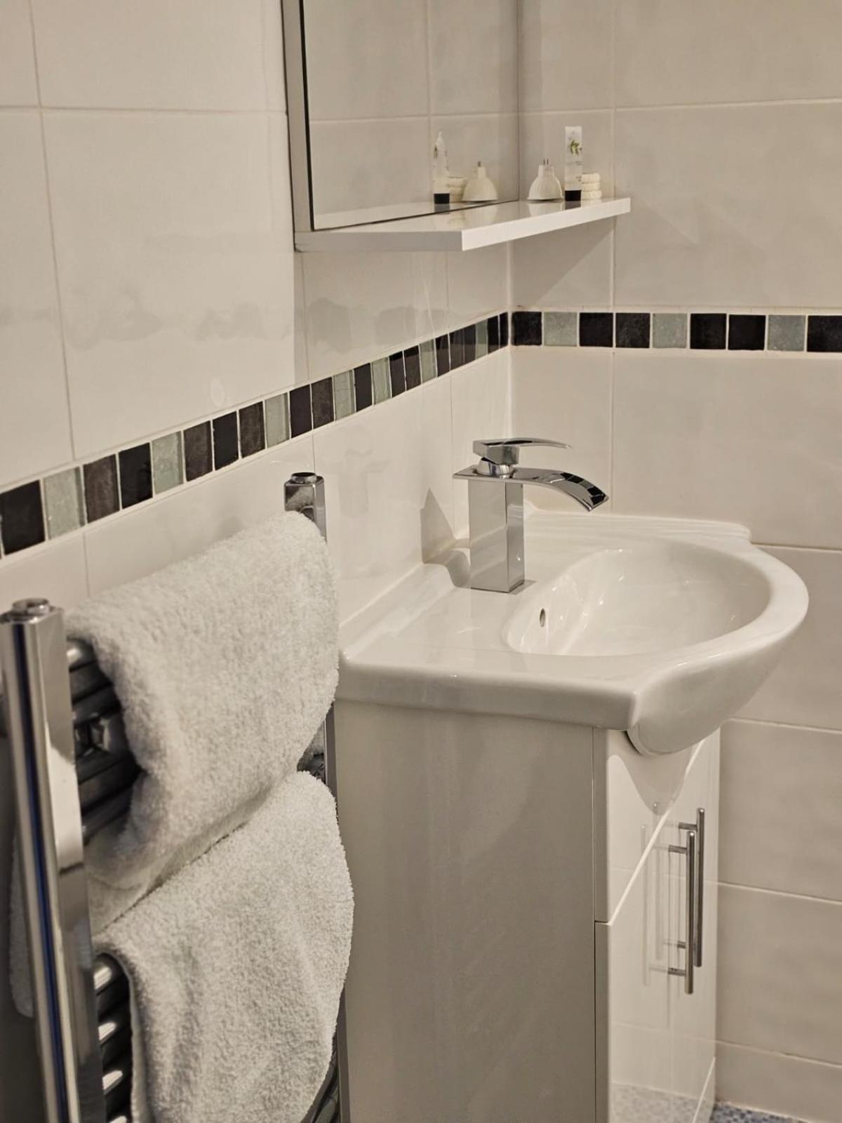 The Gungate Hotel Tamworth Bagian luar foto