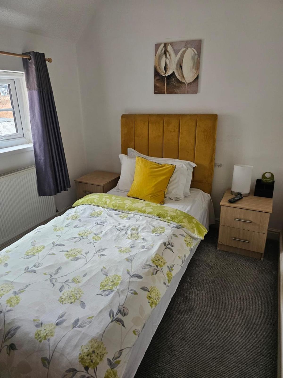 The Gungate Hotel Tamworth Bagian luar foto