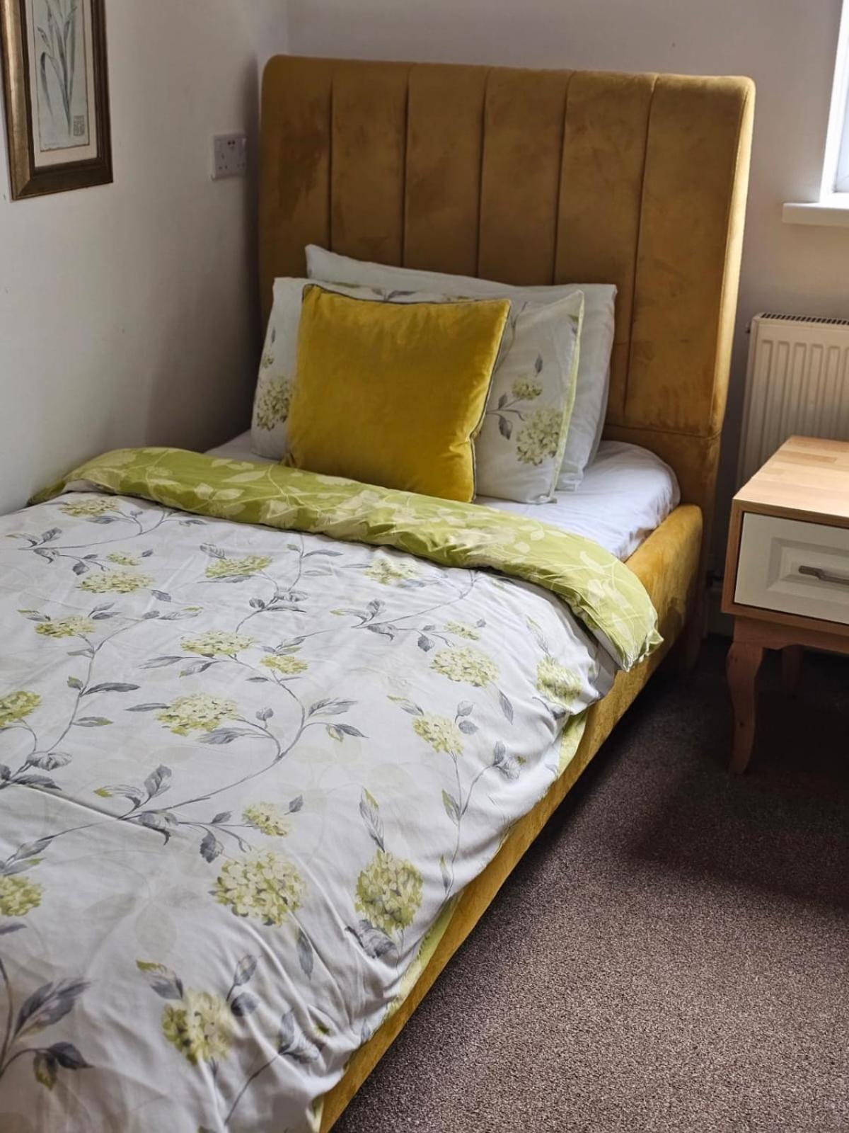 The Gungate Hotel Tamworth Bagian luar foto